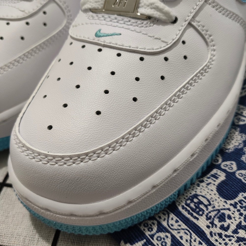 Nike White Sneakers with Light Blue Swoosh - Picture 2 of 6